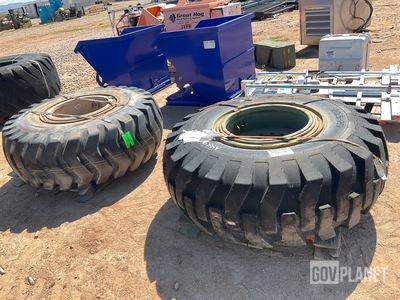 (1) S.T.A 20.5-25 & (1) Power King 20.5-25 Tires w/Wheels