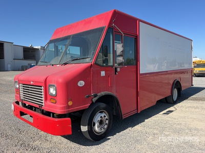 2016 Freightliner MT45 4x2 Lieferwägen