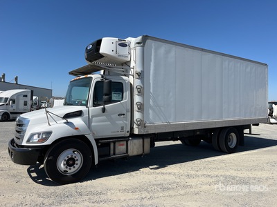 2018 Hino 338 4x2 Refrigerated Truck