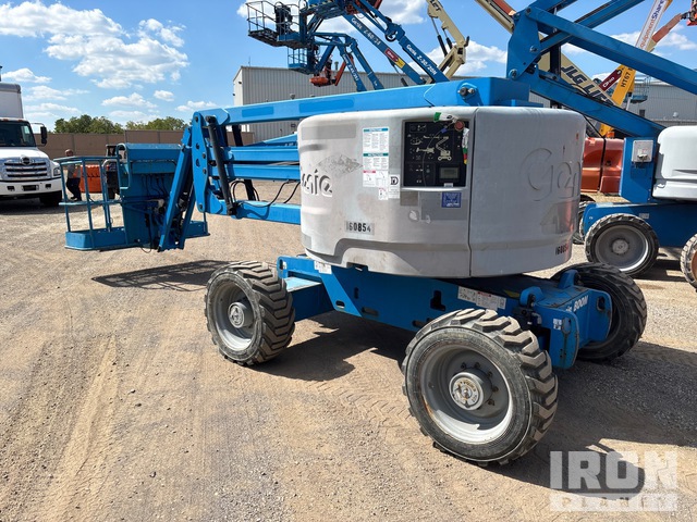 ELEVADOR ARTICULADO 2015 GENIE 4WD Z4525JIC