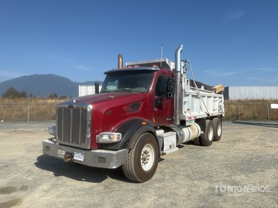2015 Peterbilt 567 6x4 Camion à benne basculante D/E