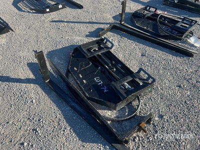 2025 GIYI GY-SF60 60 in Skid Steer Forks (Unused)