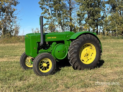 John Deere D Hinterradtraktor