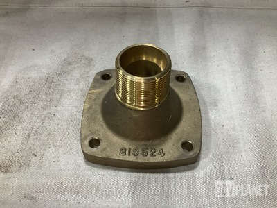 (10) Boggs & Associates 313524 Flange to Pipe Straight Adapters