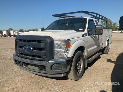 2015 Ford F-350 XL 4x2 Extended Cab Ciężarówka użytkowa