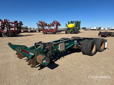 2007 Edmonton Trailer T/A Booster Axle