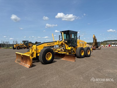 2001 Volvo G780 Motor Grader