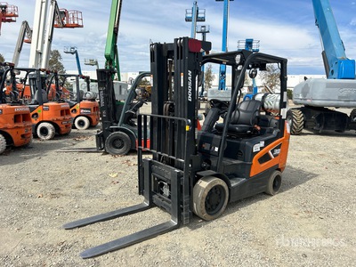 2022 Doosan GC30S-9LP 5500 lb Pneumatic Tire Gabelstapler