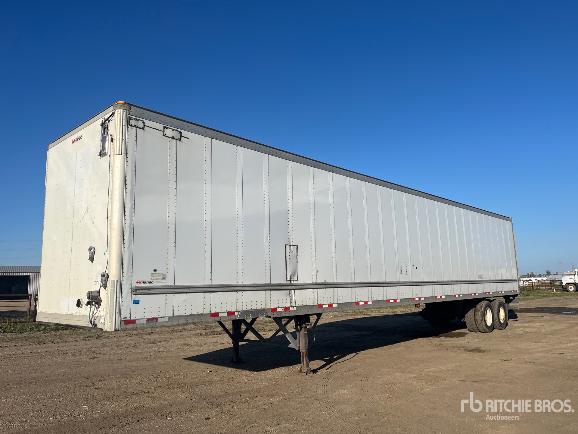 2018 Manac 53 ft x 102 in T/A Semi-remorque fourgon