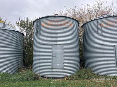 Butler +/- 2000 bu 4 Ring Grain Bin