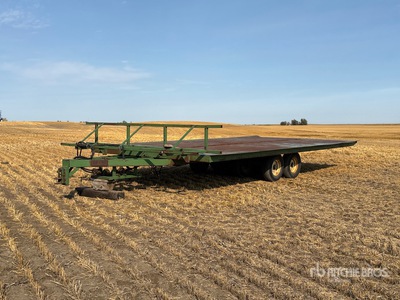 Craik Industries T/A 24 ft x 12 ft Bale Wagon