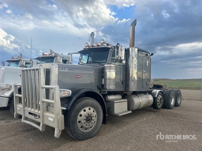 2014 Peterbilt 388 T/A Sleeper Truck Tractor