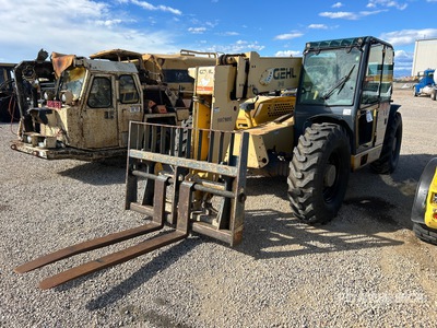 2011 Gehl DL12-40H Teleskoplader (Inoperable)