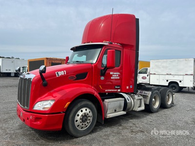 2015 Peterbilt 579 6x4 T/A Day Cab Truck Tractor