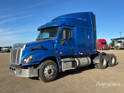 2018 Freightliner Cascadia 125 6x4 T/A Sleeper Truck Tractor