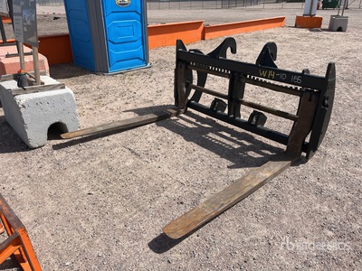 Cat 70 in Forche per pala gommata - Fits CAT 950M