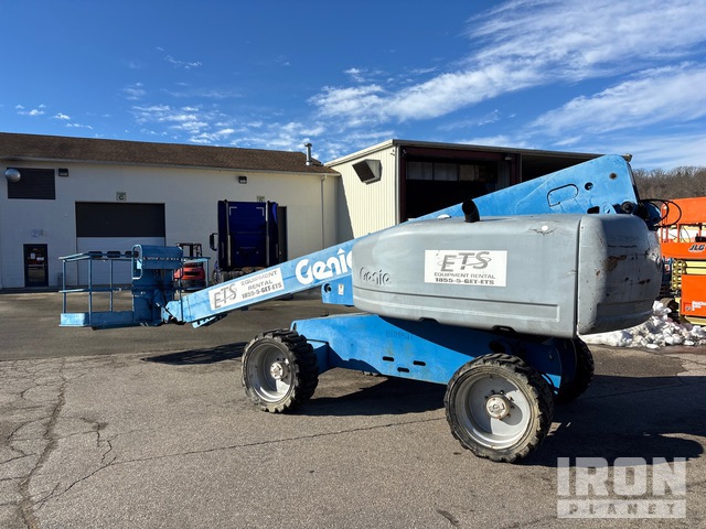 ELEVADOR TELESCóPICO 2004 GENIE 4WD S60