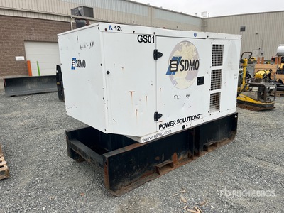Sdmo R120 96 kW Skid-Mounted Generator Set