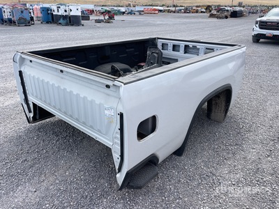 2022 Chevrolet Silverado 8 ft Pickup Truck Bed