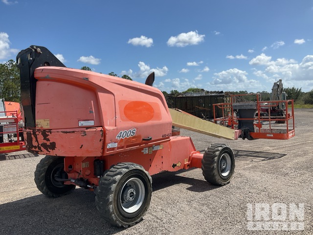 ELEVADOR TELESCóPICO 2015 JLG 4WD 400S