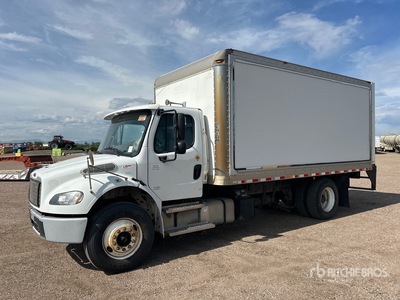 2018 Freightliner M2106 4x2 Kastenwägen