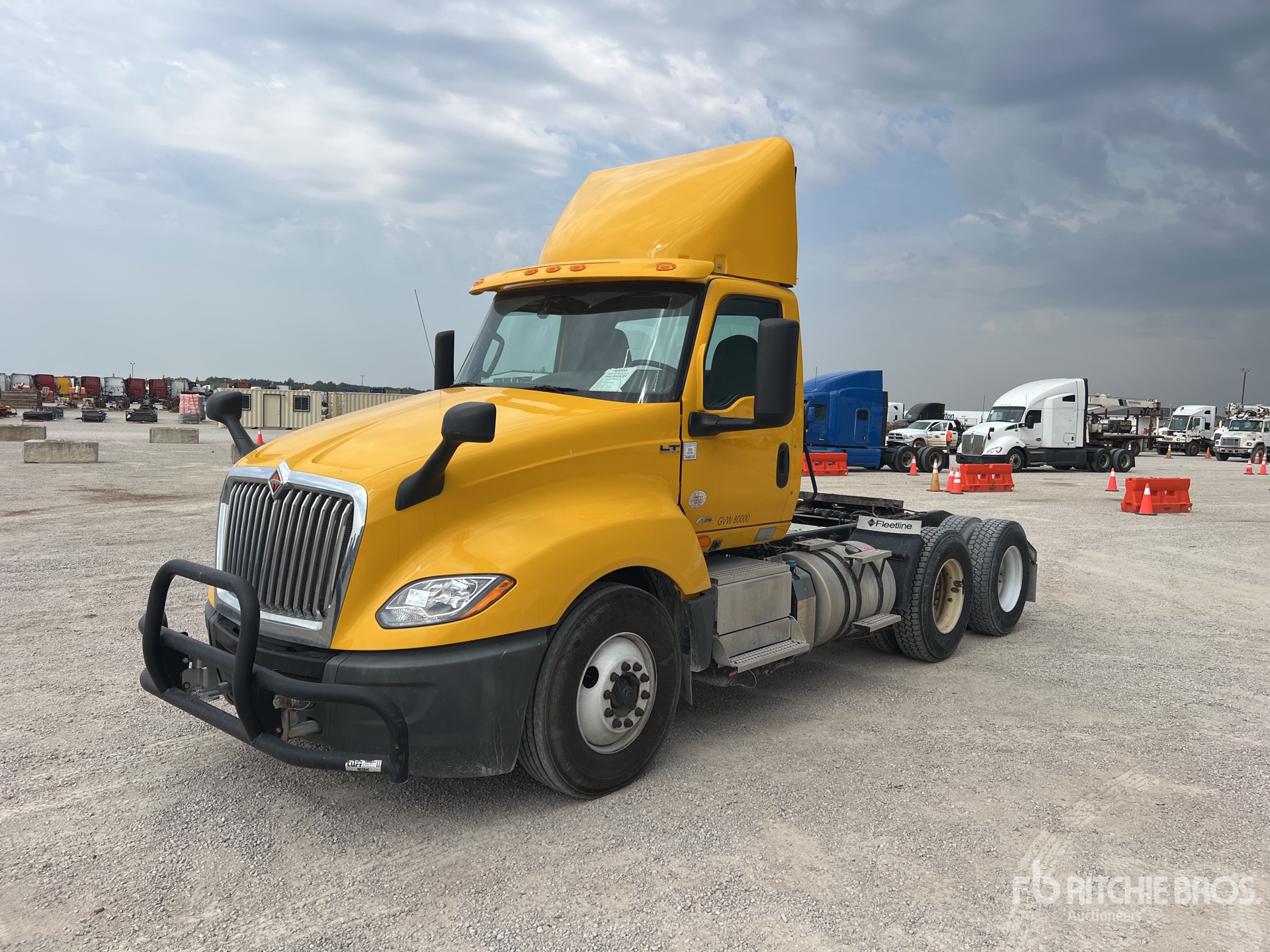2019 International LT625 6x4 Day Cab Prime Mover