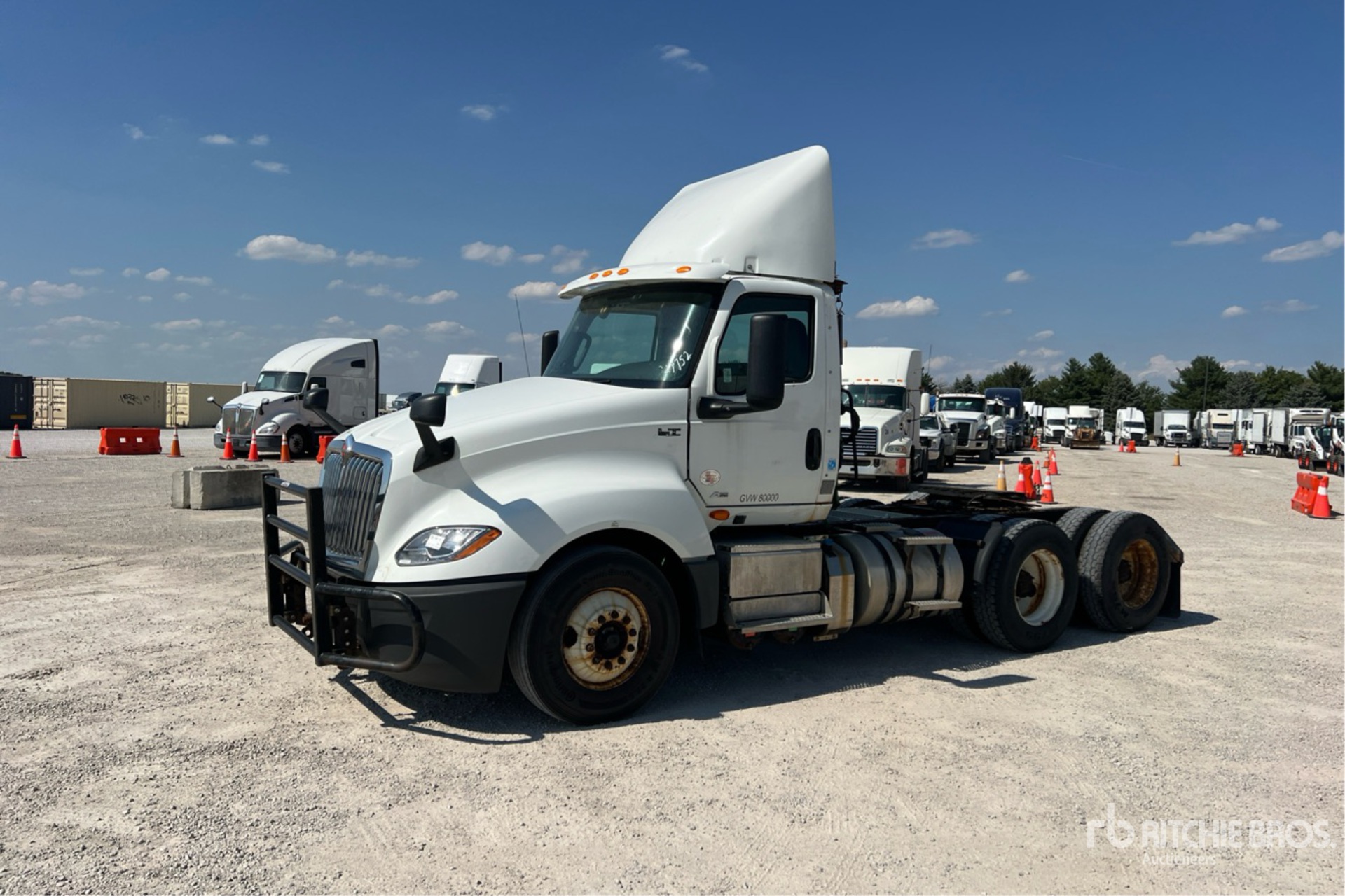 2019 International LT625 6x4 Day Cab Prime Mover