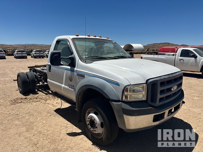 2007 Ford F-450 Super Duty Cab and Chassis
