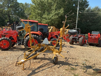 Vermeer TD190 19 ft 4 Rotor Hay Tedder