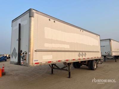 2015 Vanguard 32 ft x 102 in S/A Remolque de furgoneta