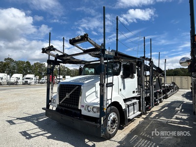 2015 Volvo VAH64200 6x4 Car Carrier Truck
