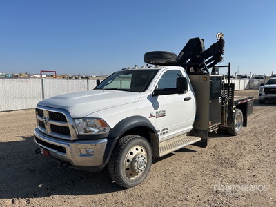 2013 Hiab 077 BS-3CLX 3350 kg Knuckle Boom on 2017 Ram 5500 4x4 Kranwägen