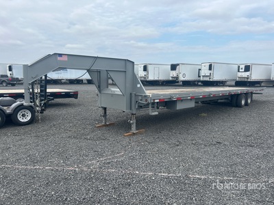 2024 East Texas Trailers 40 ft T/A Gooseneck Tilt Deck Trailer