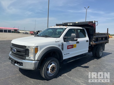 2017 Ford F-550 XL 4x4 Crew Cab Kiepwagen