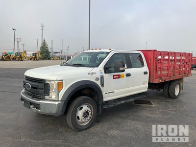 2017 (unverified) Ford F-550 XL 4x4 Crew Cab Flatbed Truck