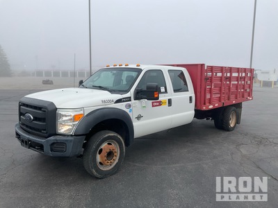 2016 Ford F-550 4x2 Crew Cab Flatbed Truck
