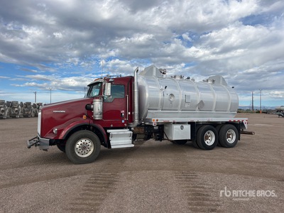 2015 Kenworth T800 6x4 Tanker Truck
