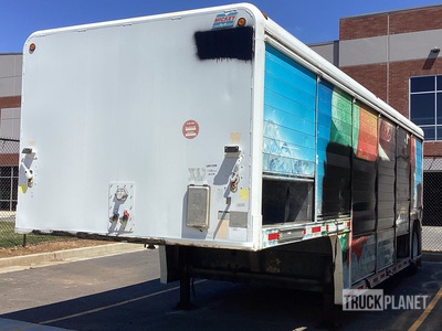 2010 Mickey 12-AT 12 Bay S/A Beverage Trailer