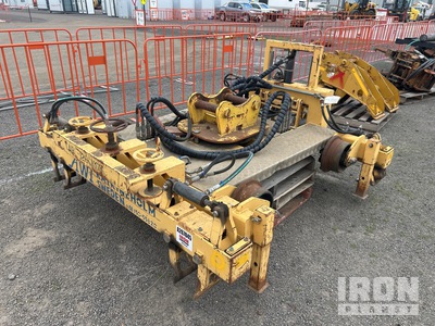 2003 AWI FCM TR2 Dual Rail Maintenance Grab - Fits Excavator