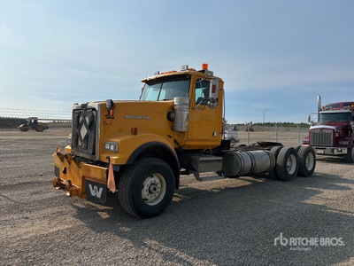 2010 Western Star 4900FA 6x4 Cabeza Tractora Cabina Corta (Inoperable)