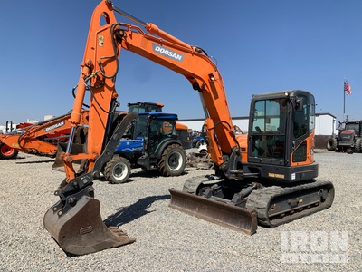 2017 Doosan DX85R-3 Excavatrice sur chenilles