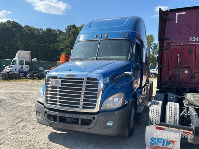 2017 Freightliner Cascadia 125 6x4 Sleeper Truck Tractor (Inoperable)