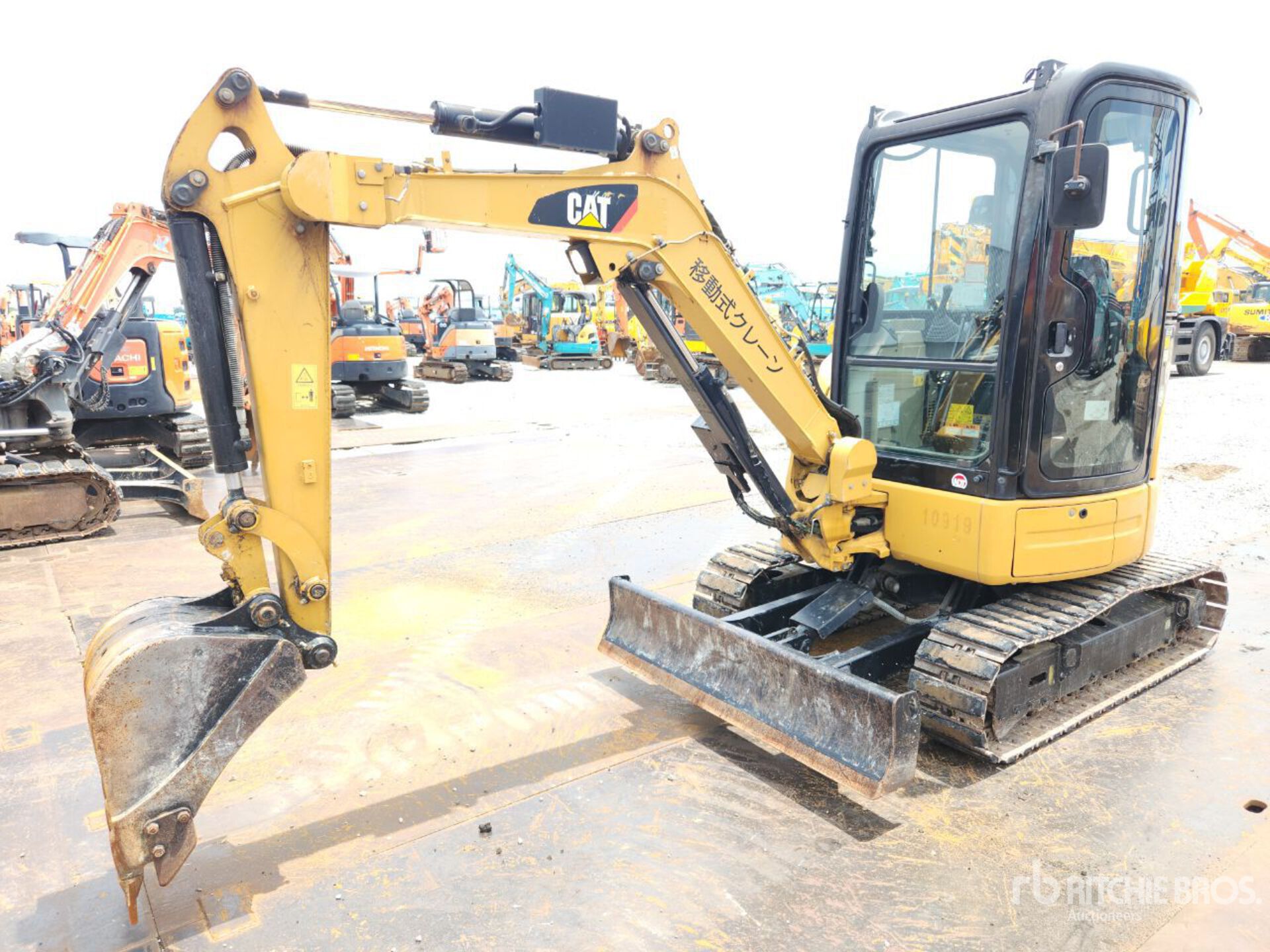 2015 Cat 303E CR Minikoparka