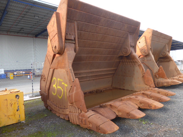 Hitachi EX3600-6 Front Shovel Bucket