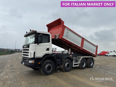 2003 Scania 124C470 8x4 شاحنة قلابة /ثلاثة محاور