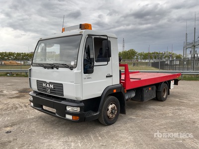 2001 MAN LE180C 4x2 4x2 شاحنة سحب مسطحة