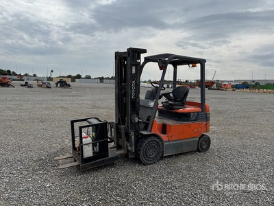 2012 Toyota 7-FBMF-25 電動フォークリフト