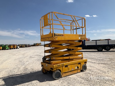 2007 Haulotte Compact12 Electric Scissor Lift
