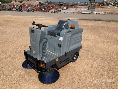 2025 SWEEPMEC SM-130DPRO Sweeper Truck (Unused)