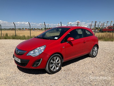 2012 Opel Corsa Automobile